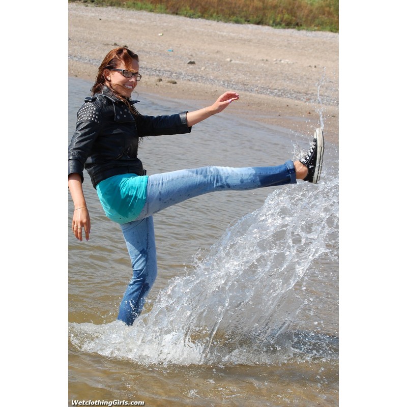 wetlook 156-2 Pleuni